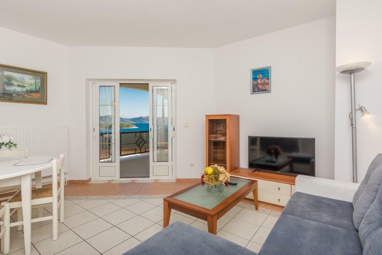 Iz Apartment