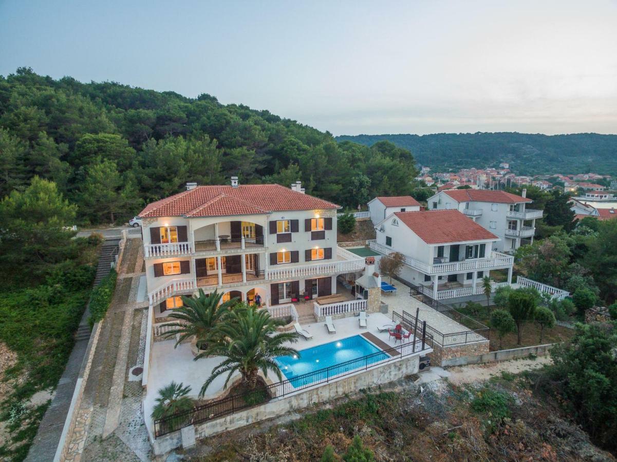 Apartment Iz Veli Iz